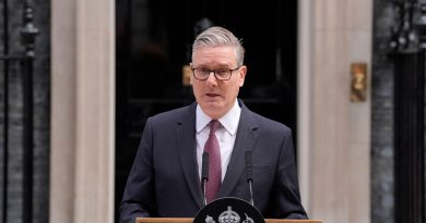Prime Minister announces timetable for resignation